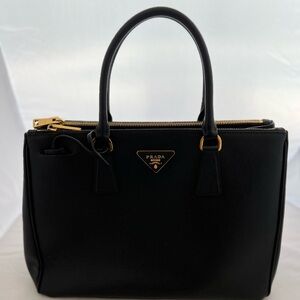 Large Prada Galleria Saffiano Black Leather Bag